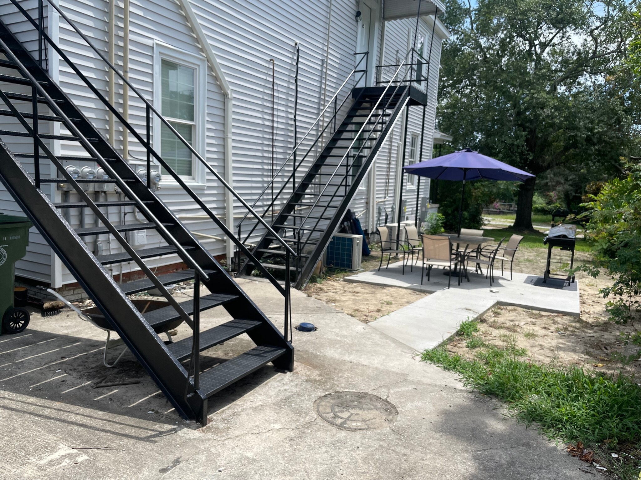 Building Photo - 1157 Olympia Ave