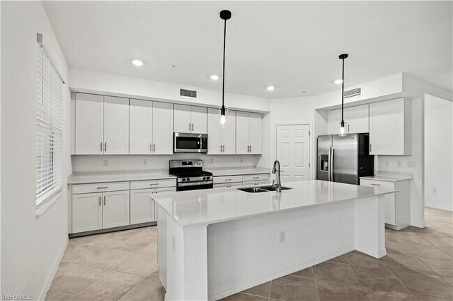 Building Photo - 43322 Water Bird Wy