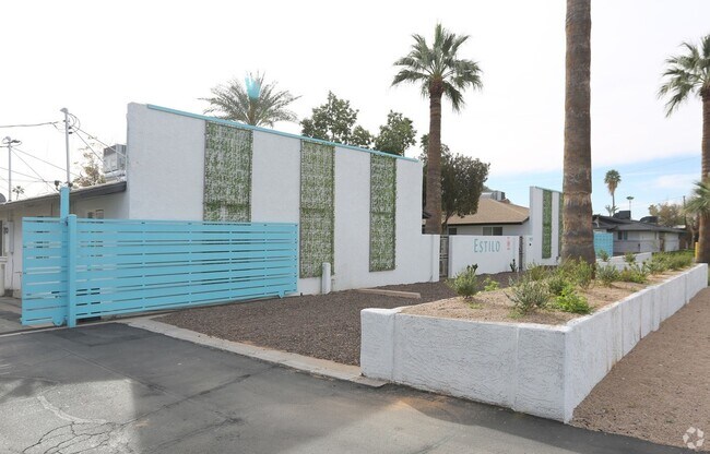 Building Photo - 3025 N 38th St