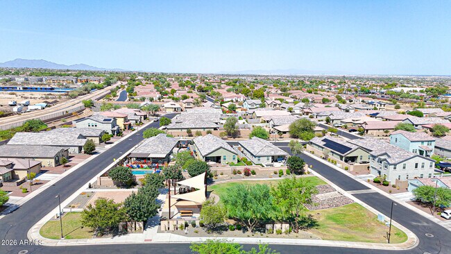 Building Photo - 2306 E Branham Ln