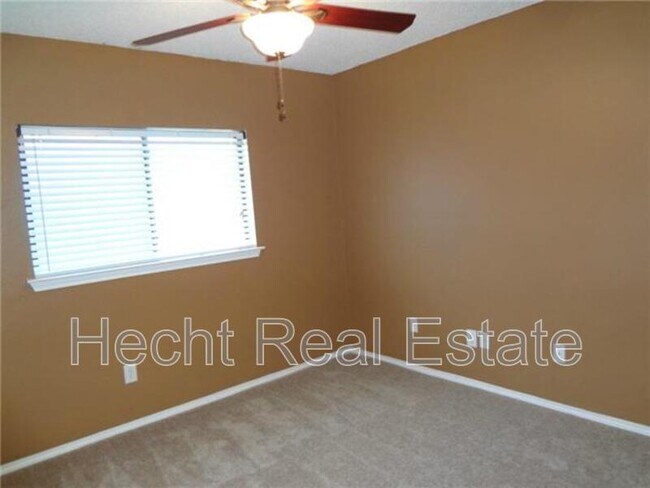 Building Photo - 2623 Stapleford Dr