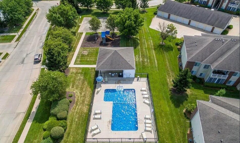 Building Photo - 1115 Kennesaw Ridge Rd