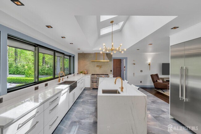 Building Photo - 792 Partridge Dr