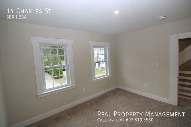 Building Photo - Spacious Large 3-BD apartment located in t...
