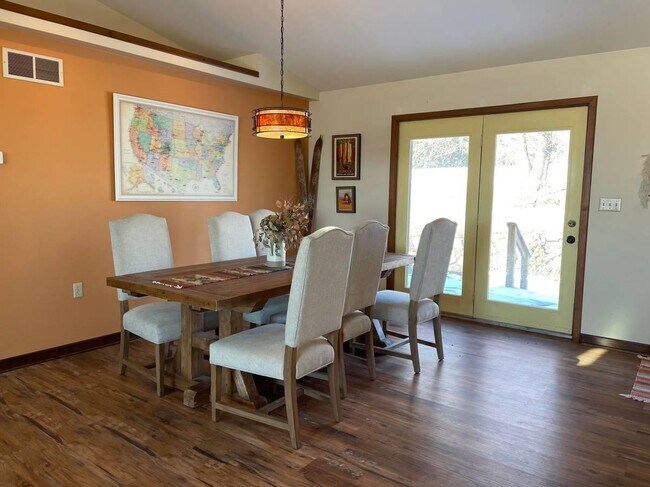 Building Photo - 6500 Co Rd K