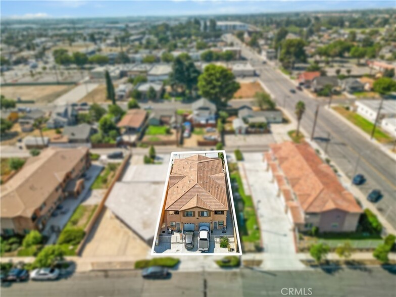 Building Photo - 110 S Date Ave