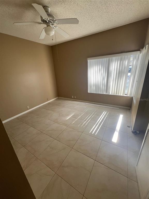 Building Photo - 1709 Lake Cypress Dr