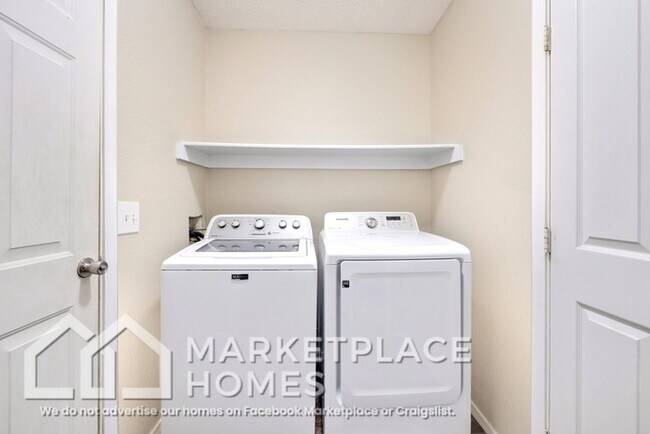 Building Photo - 4309 Chaparral Ln
