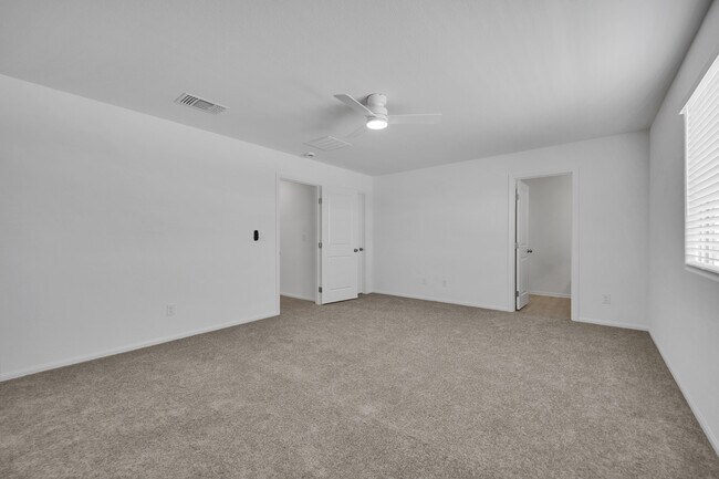 Building Photo - 6082 S Tomsik St