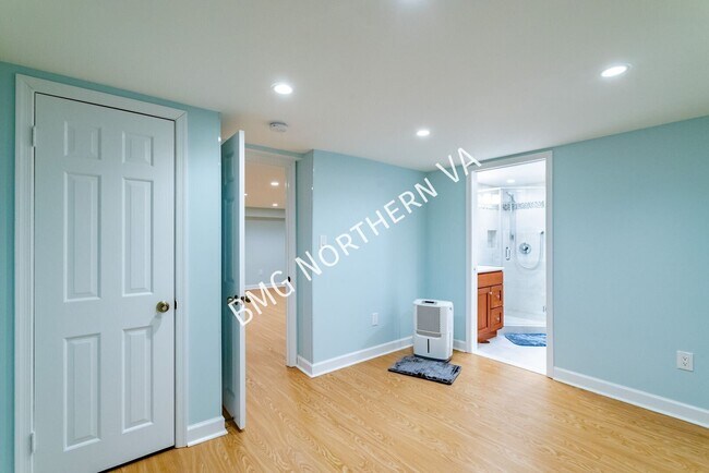 Building Photo - 4701 31st St S