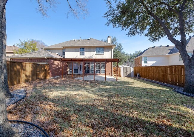 Building Photo - 7405 Stoney Point Dr