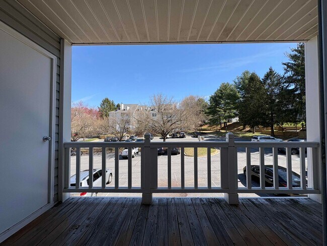 Building Photo - Great 2 Bedroom 2 Bath in Germantown