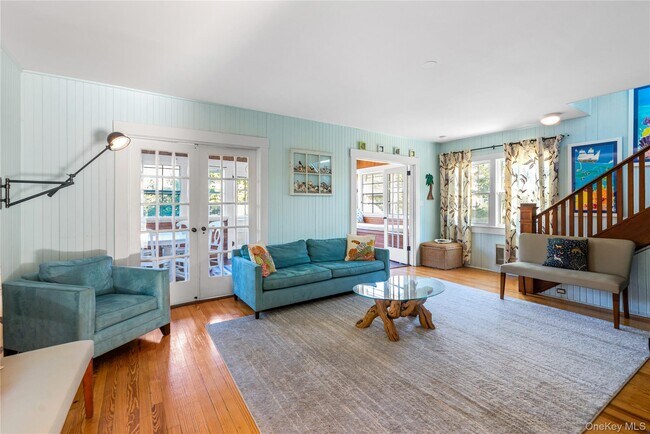 Building Photo - 696 Ocean Breeze Walk