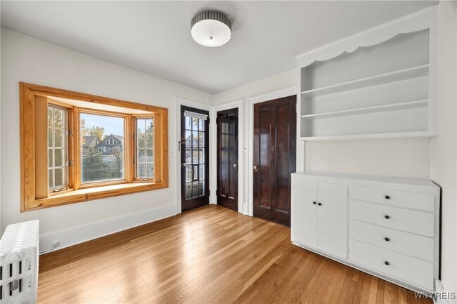 Building Photo - 179 Admiral Rd