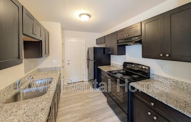 Building Photo - 5215 Missouri Ave