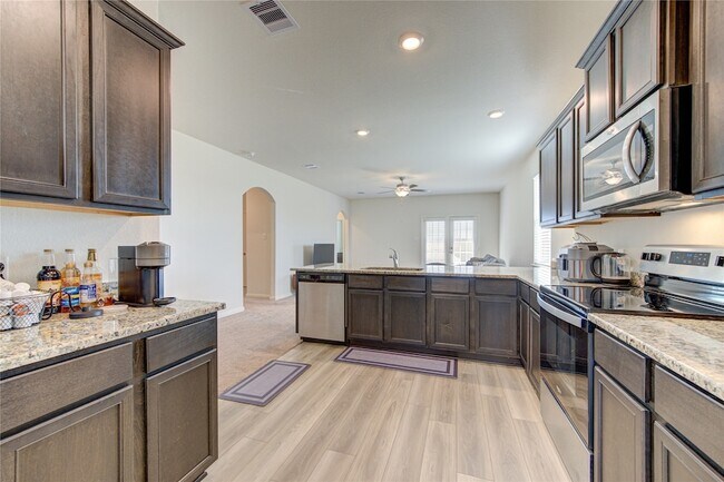 Building Photo - 10702 Millet Ct