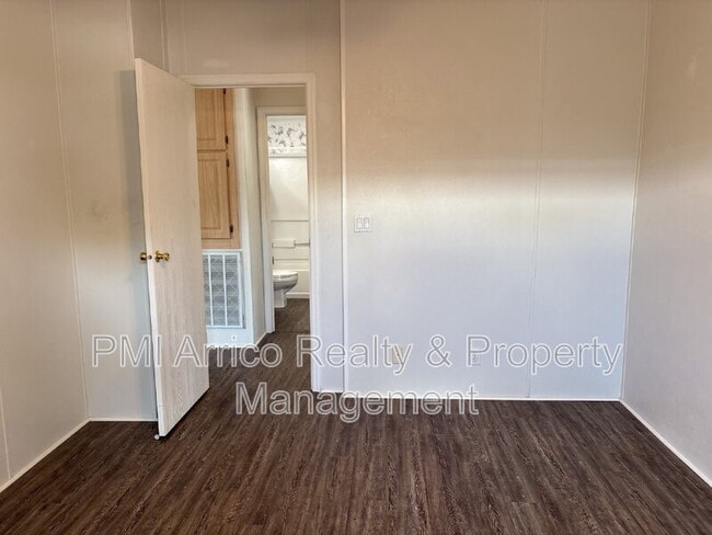 Building Photo - 3515 Zephyr Ln