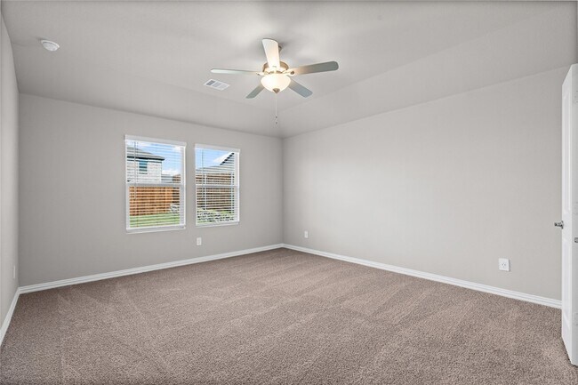 Building Photo - 416 Stagg St