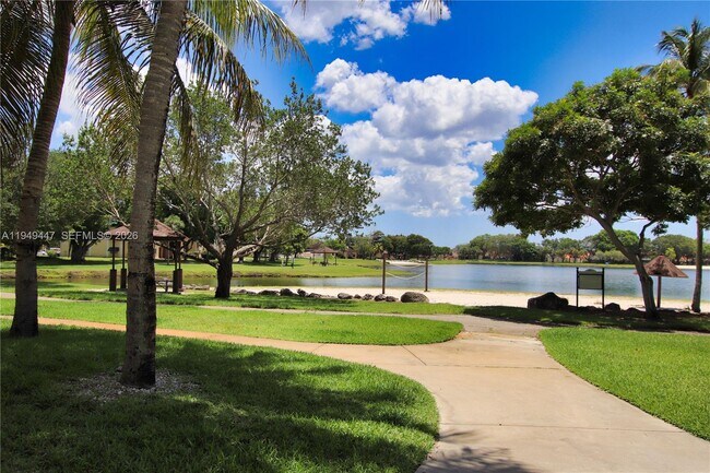 Building Photo - 10681 SW 156th Pl