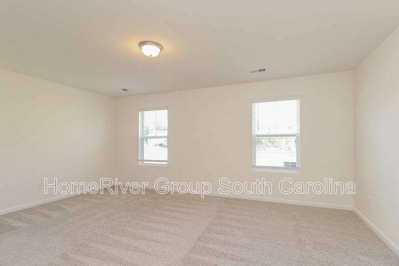Building Photo - 146 Carriagebrook Cir