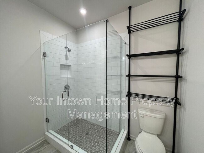 Building Photo - 717 Perch Pl