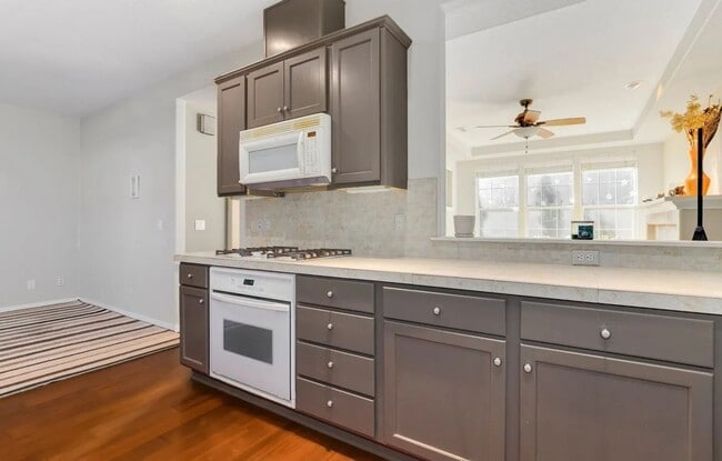 Building Photo - Amazing Home in Amazing Neighborhood