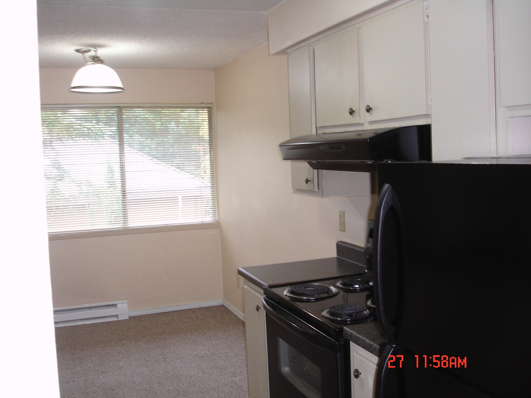 Building Photo - 17106 NE 45th St