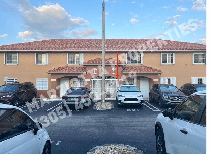 Condo entrance location - 2553 W 76th St