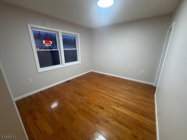 Building Photo - 515 West End Ave