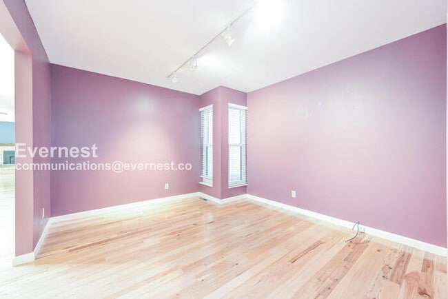 Building Photo - 4714 S Jasper St
