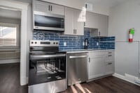 Building Photo - 1228 Louisiana St