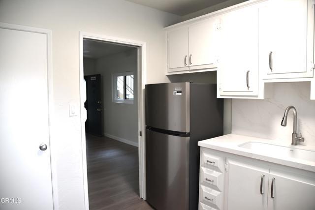 Building Photo - 1539 Vista Del Mar Dr