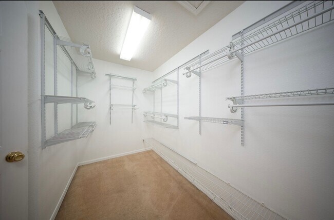Building Photo - 5456 Los Palma Vista Dr
