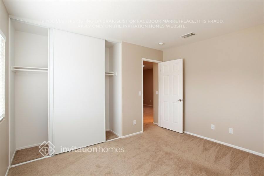 Building Photo - 5180 Ravenstone Dr