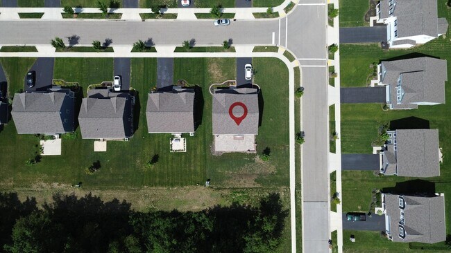 Building Photo - 7320 Blackwell Dr