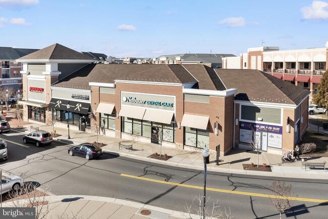 Building Photo - 1304 Ribbon Limestone Terrace SE