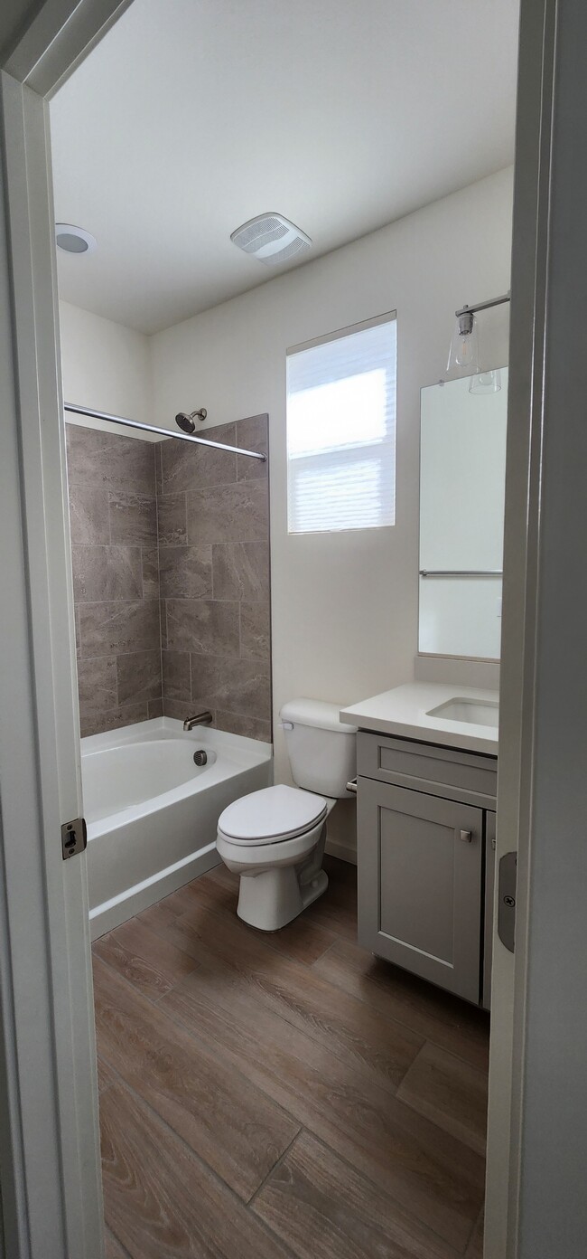 Building Photo - 3185 Blue Agave Ln