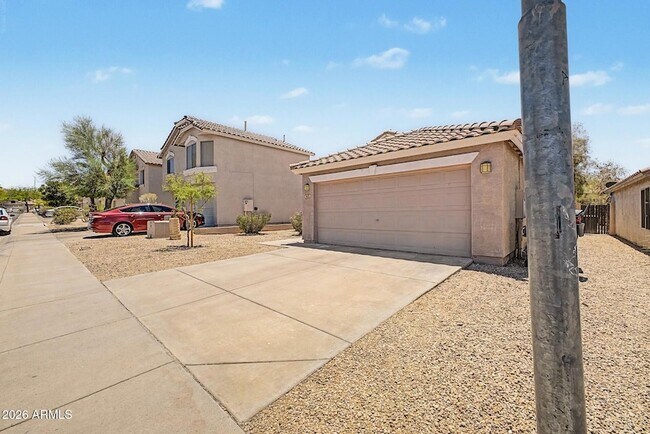 Building Photo - 905 E Potter Dr