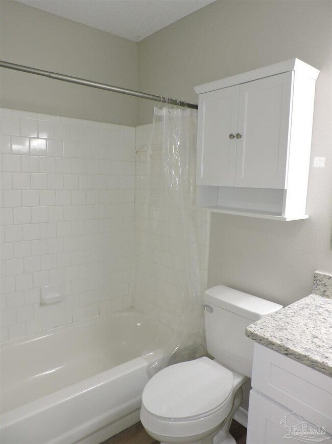 Building Photo - 2322 Shoal Creek Dr