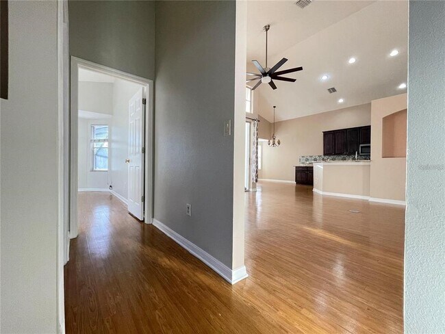 Building Photo - 10205 Quails Landing Ave