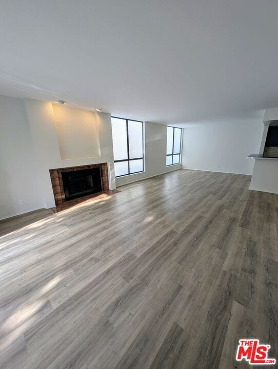 Building Photo - 1312 S Saltair Ave