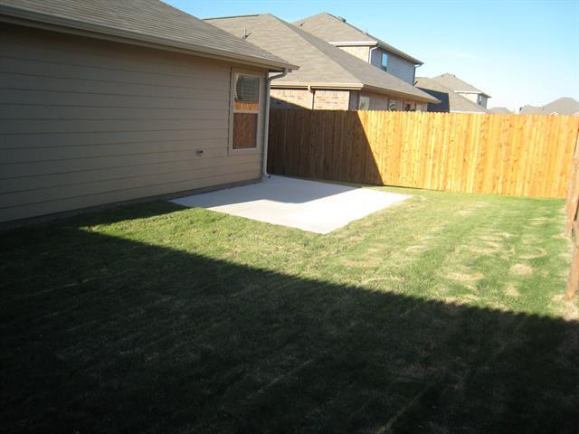 Building Photo - 2844 Houston Wood Dr