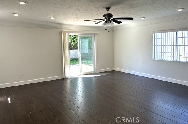 Building Photo - 4007 Cypress Ln