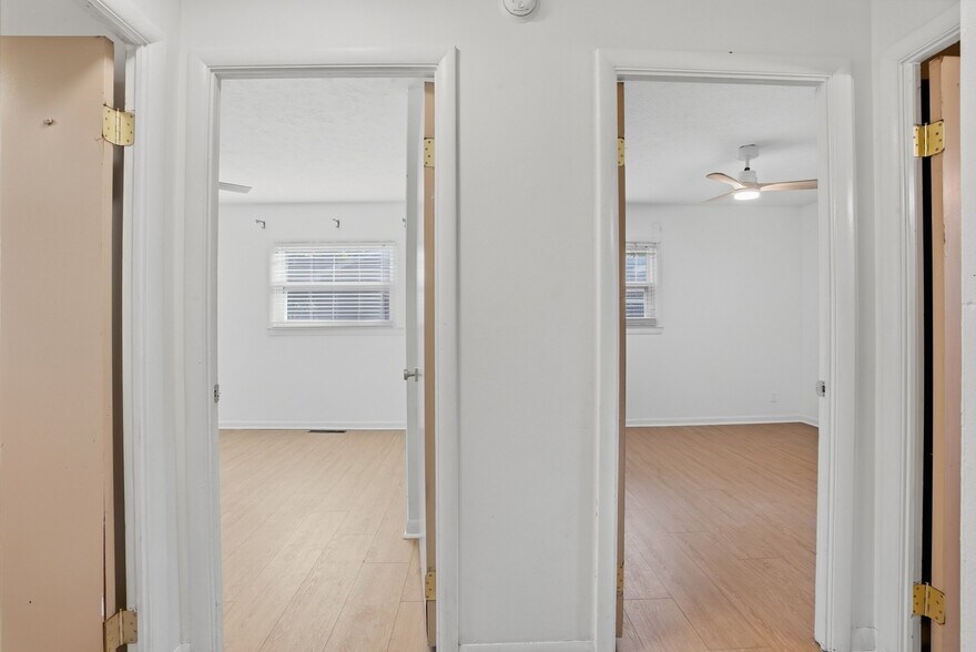 Building Photo - 2132 Belmont Rd