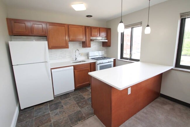 Primary Photo - Purchase Place Apartments