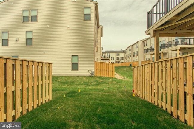 Building Photo - 42346 Alder Forest Terrace