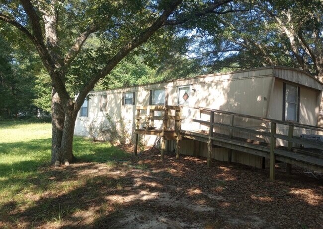 Building Photo - 2 Bedroom Mobile Home in Iva