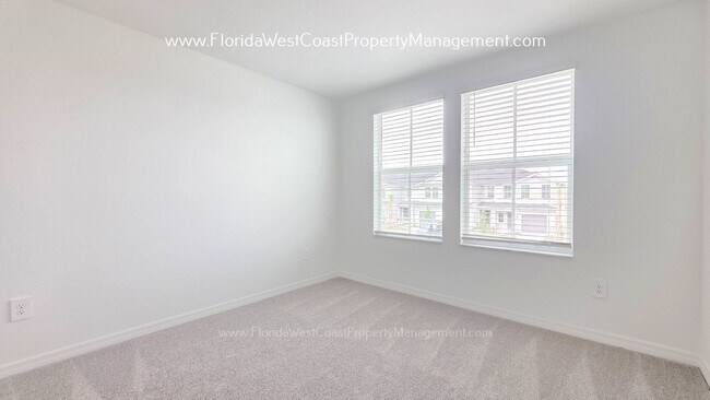 Building Photo - 14527 Lilac Sky Ter