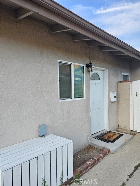 Primary Photo - 10020 Gothic Ave