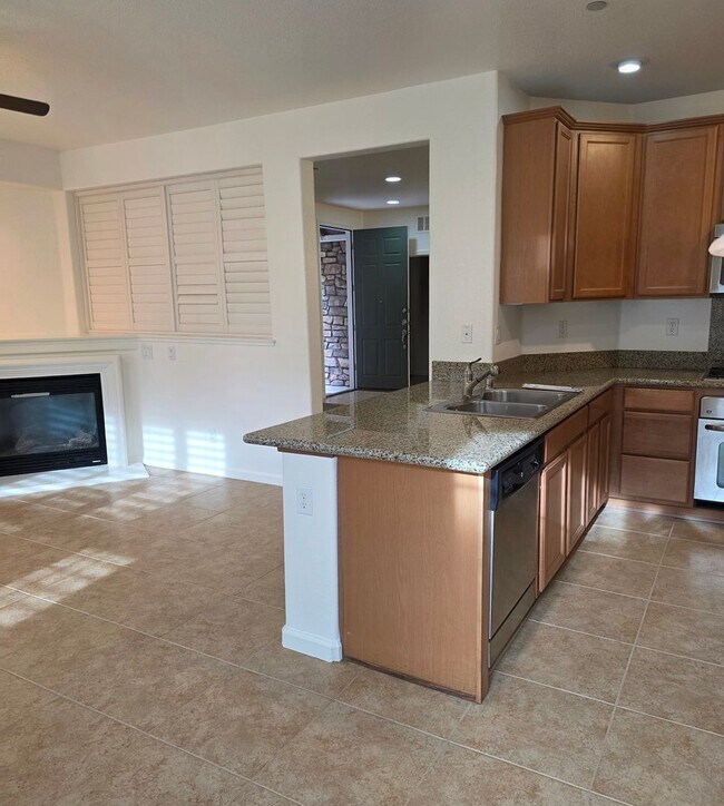 Building Photo - 1815 Wind Ranch Rd